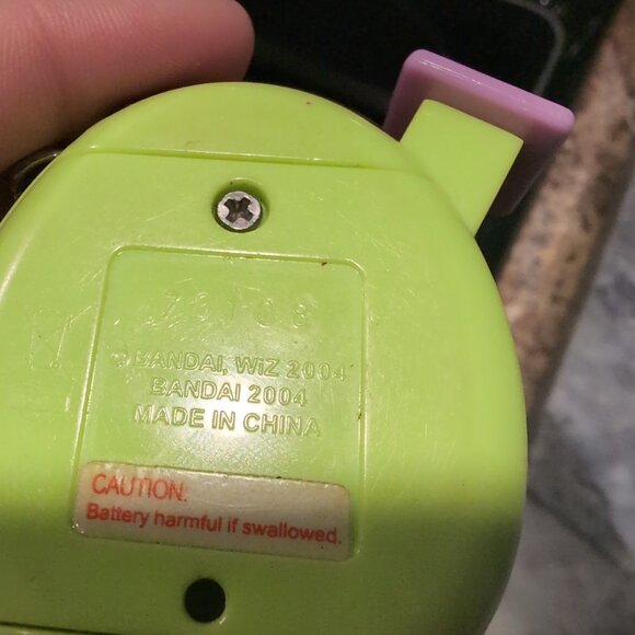 Rare 2004 Tamagotchi Connection V5 Familitchi Tama House Music Note Green & Pink - Picture 5 of 5